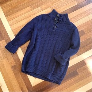 VTG • Y2K Chunky Henley Sweater